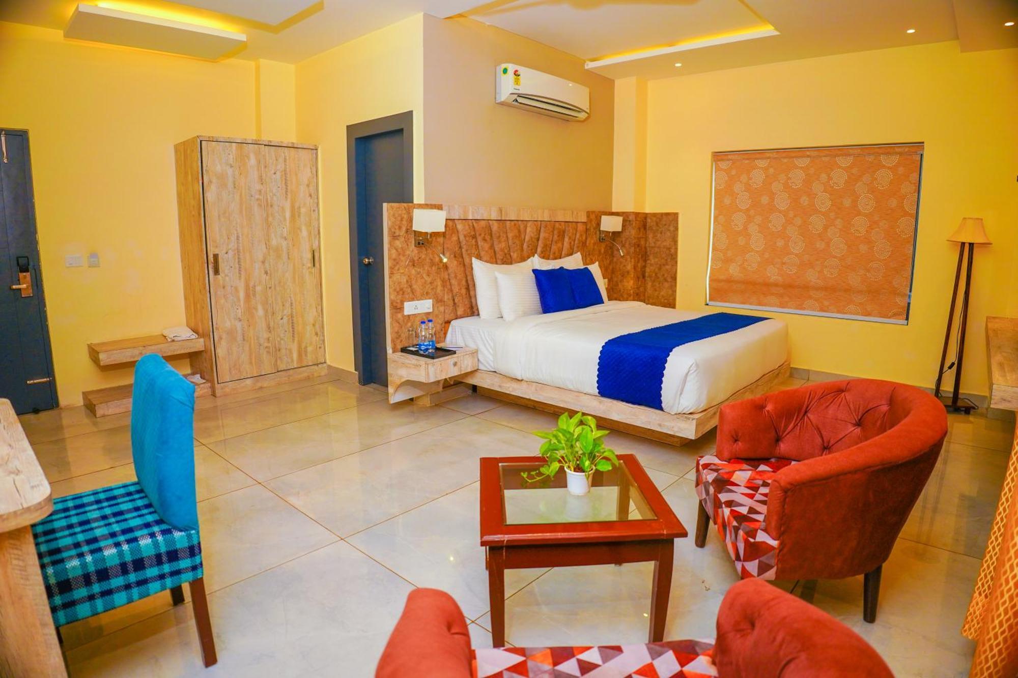 Aachman River And Valley View Resort Dharamshala - A Riverside Resort With Balcony View エクステリア 写真