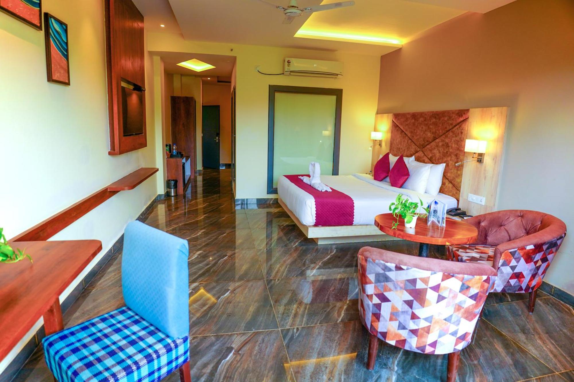 Aachman River And Valley View Resort Dharamshala - A Riverside Resort With Balcony View エクステリア 写真