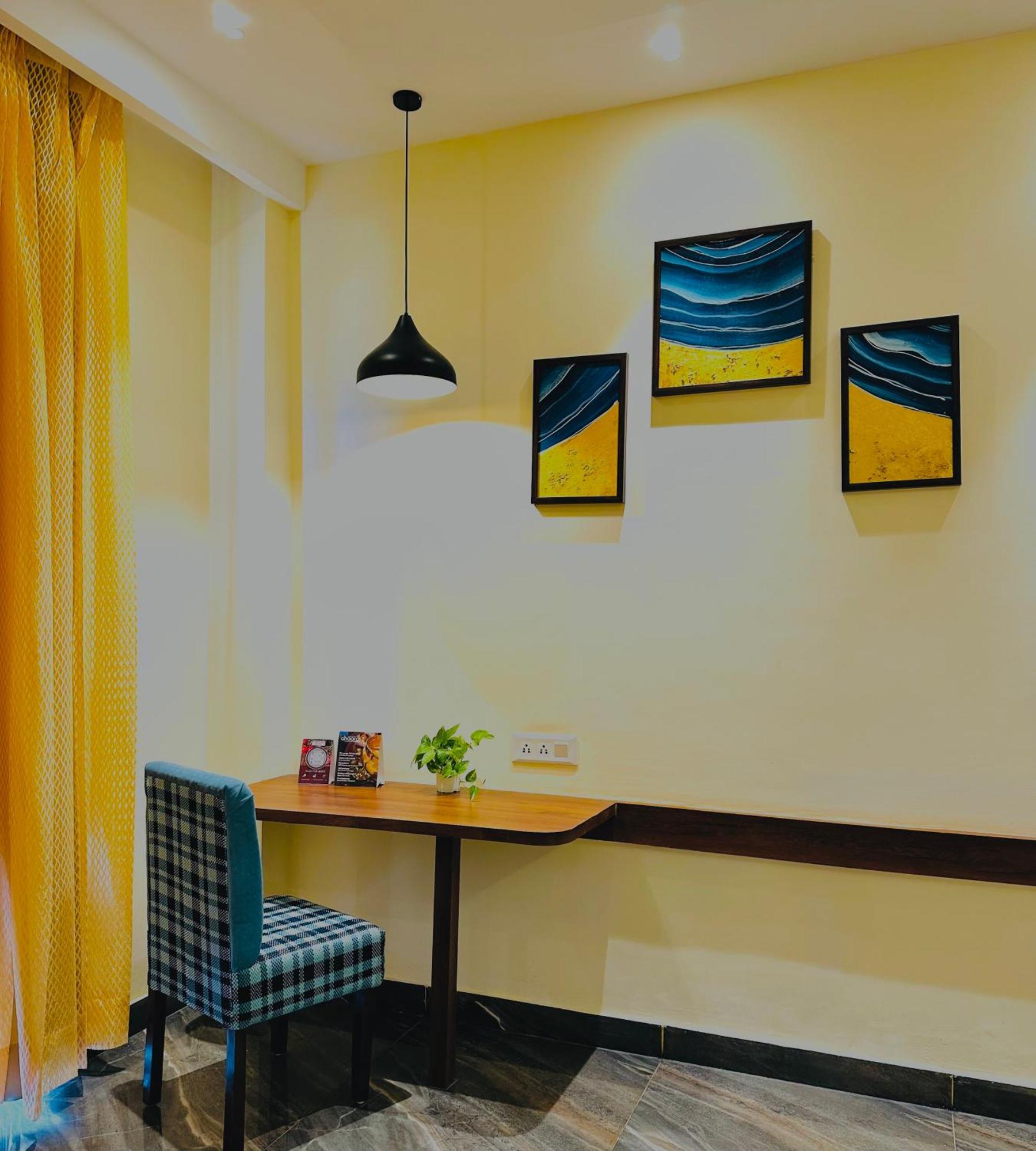 Aachman River And Valley View Resort Dharamshala - A Riverside Resort With Balcony View エクステリア 写真